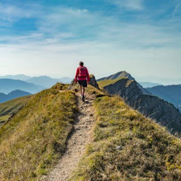 Meet your Posher, Jenny - Picture 1 of 1